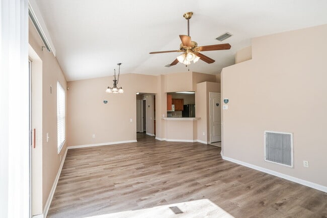 Photo - 13247 Early Run Ln Casa