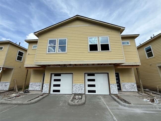 Building Photo - 3533 Alderfer St Rental