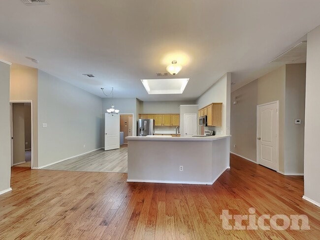 Photo - 4702 Valleyview Dr