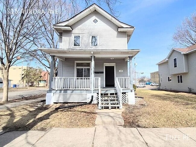 Building Photo - 315 Aurora Ave