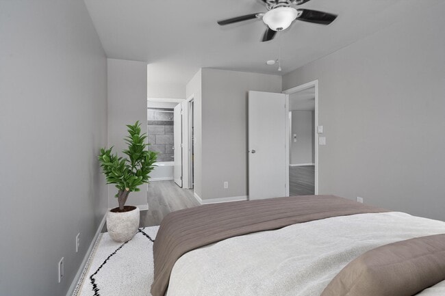 410 Fox Shores Dr.