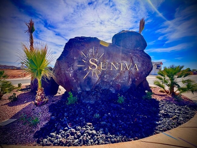 Building Photo - Brand New LARGE S&S Home!!