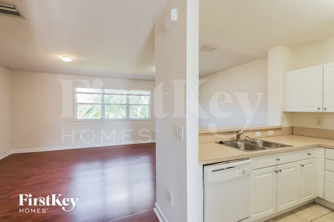 Photo - 1490 NE 33rd Rd