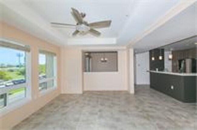 Photo - Live in the Heart of Kailua Town in this rarely available end unit!
