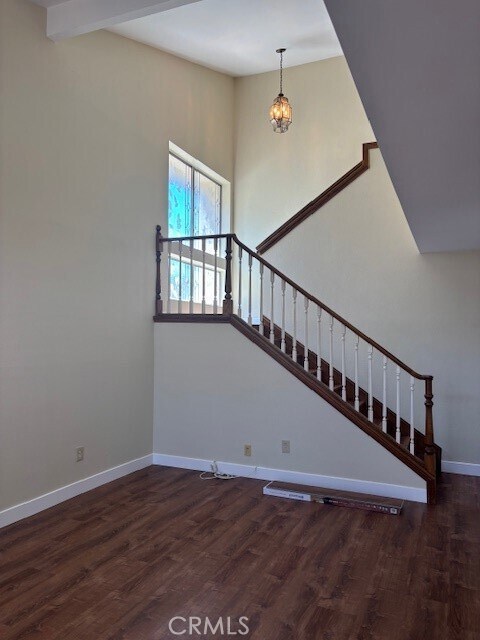 Photo - 25900 Oak St