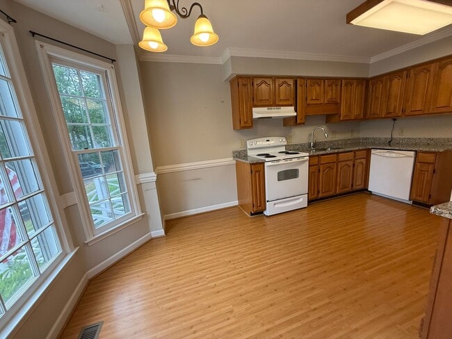 Photo - Available Mid-May - Beautiful 2 Bed 2 Ba Townhome in an Amazing West-Raleigh Location!