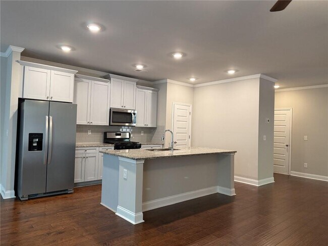 Photo - 5925 Arbor Knoll Pl