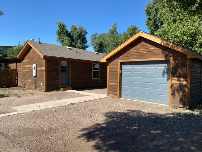 Photo - Updated Old Town 3 Bed 2 Bath Home w/ fenced yard and 1 car garage