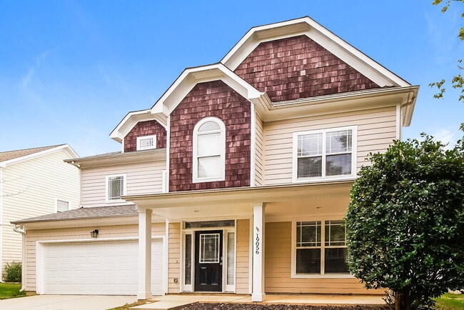 Photo - 19056 Coachmans Trace