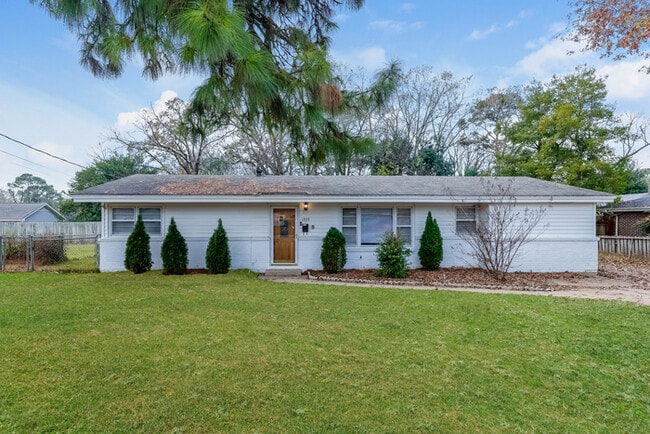 Building Photo - 1007 High Point Rd