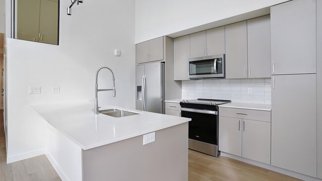 Photo - Greenside at Silo Park