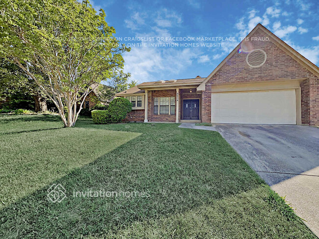 Photo - 3214 Cliffview Dr House