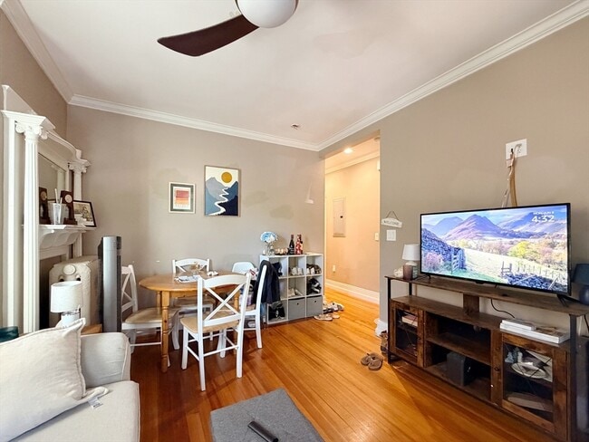 Photo - 17 Pleasant St