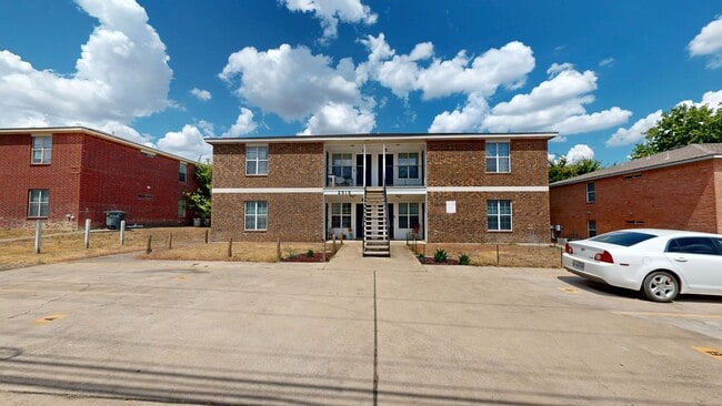 2315 Terrace Dr