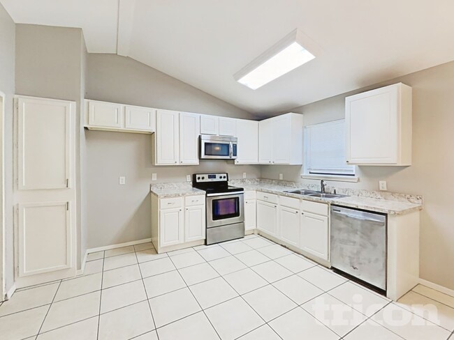 Photo - 1717 Wurzburg Dr