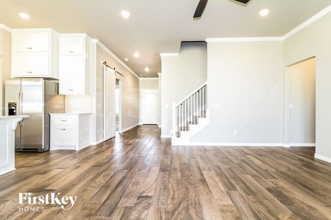 18609 Austin Pl