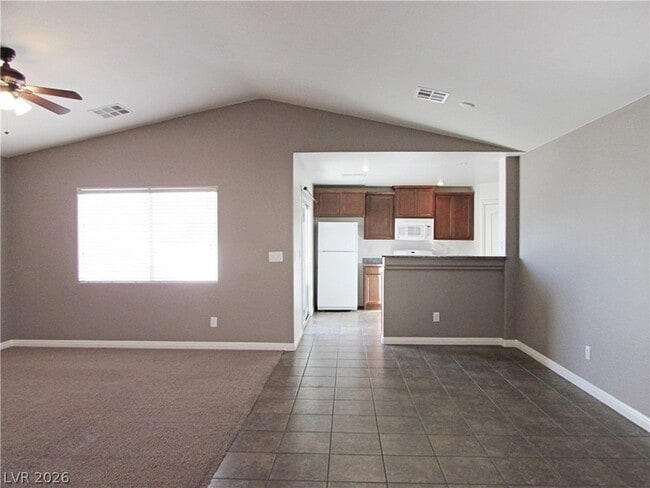 Photo - 10424 Madagascar Palm St