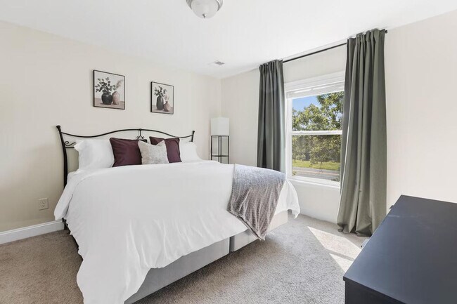 Photo - 739 Jacobs Millpond Rd Unidad ID1340517P