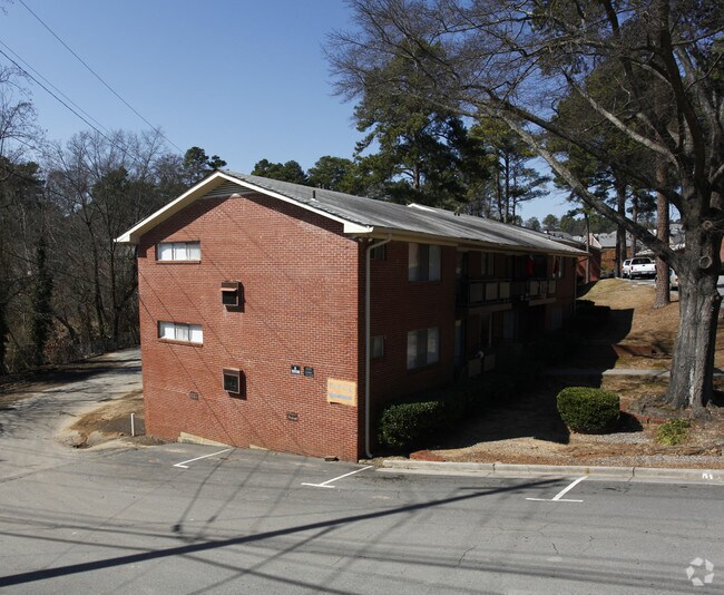 Photo - Buckhead Plaza