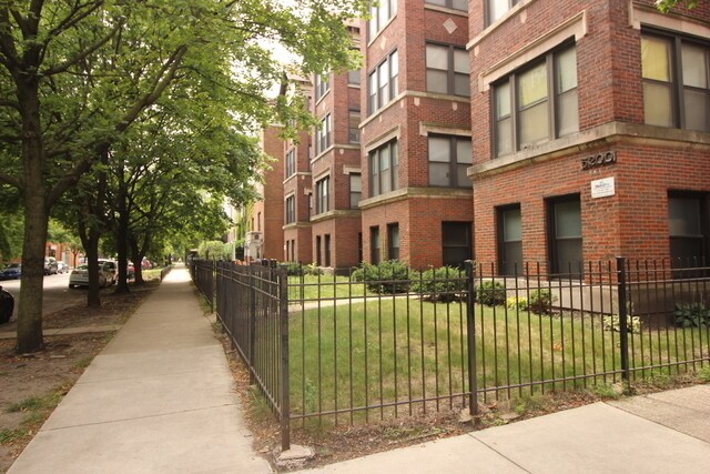 Photo - 1163 E 52nd St Casa