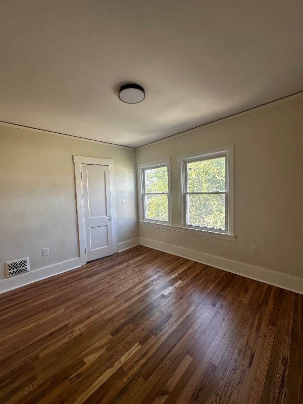 Photo - 2256 Tuxedo St