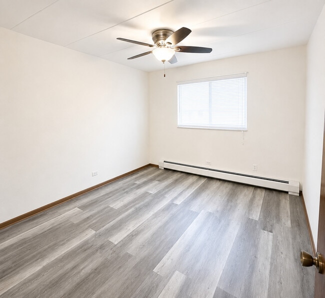 Photo - 6360 Washington St Unit 2B