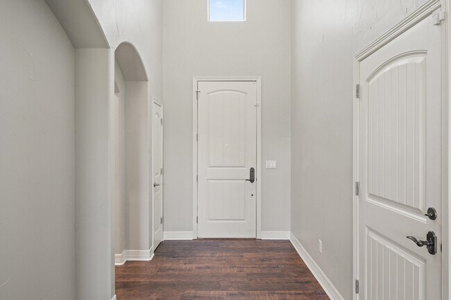 Photo - 129 Hi Valley Unit B