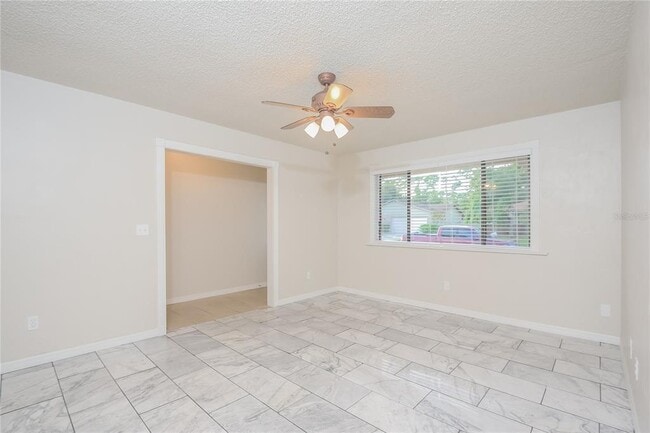 Photo - 115 Westwood Dr