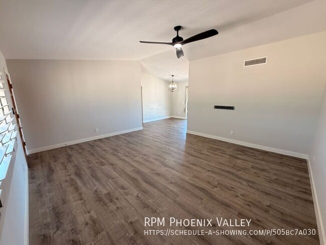 Photo - 19205 W Whitton Ave