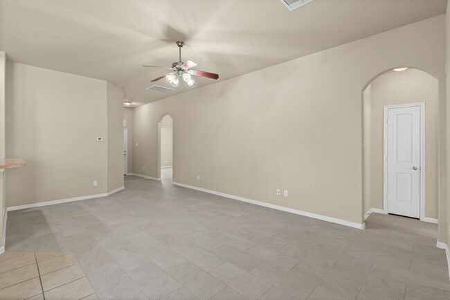 Photo - 26350 Longview Creek Dr