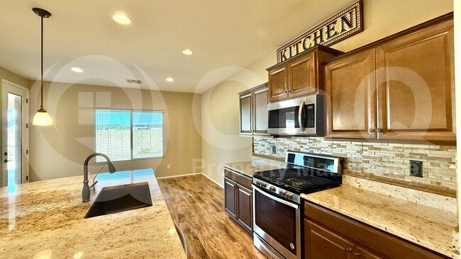 Building Photo - 6994 W Springfield Wy