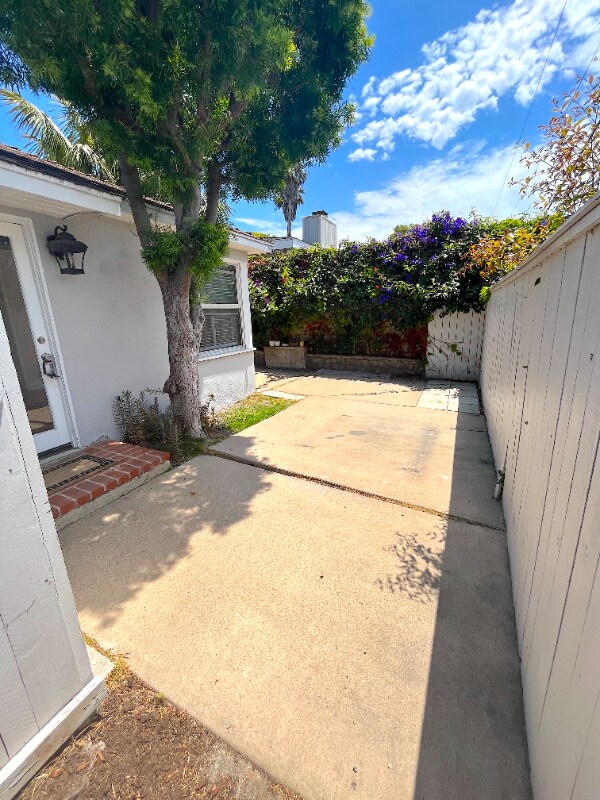 Photo - 666 Glenneyre St