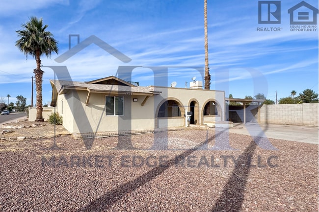 Photo - 4Bed/3Bath House at Broadway/Mill Ave! $399 MOVE-IN SPECIAL! Ready for Immediate Move-In! -- RV GATE