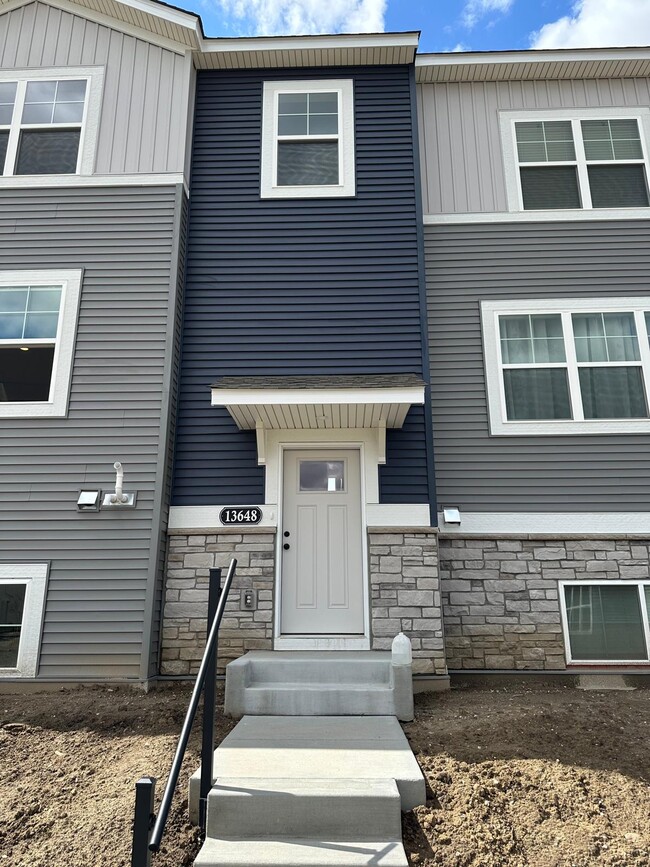Photo - 13648 Pine Dr Townhome