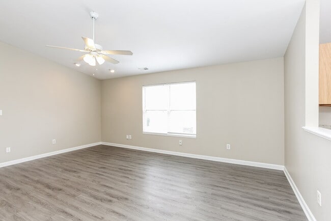 Photo - 4034 Steelewater Way