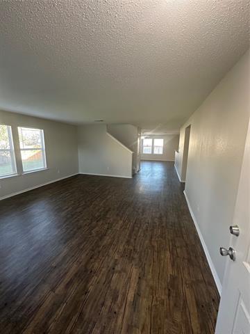 Photo - 1441 Ashview Cir