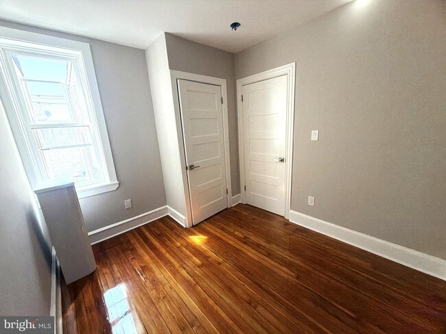 Photo - 2054 W 65th Ave