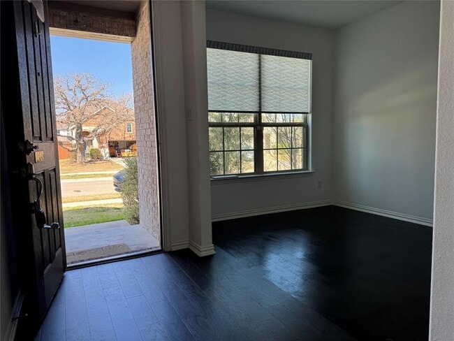 Photo - 623 Pheasant Hill Ln