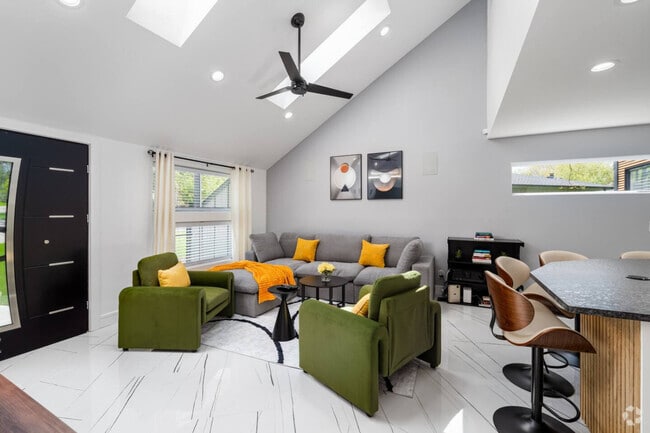 Building Photo - 4016 Eaton Dr Unit ID1232695P Rental