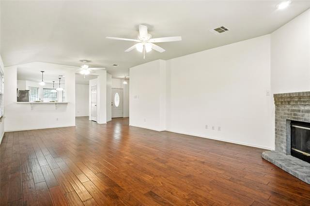 Photo - 9907 Divine Ct