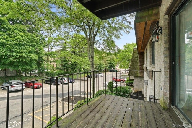 Photo - 555 Central Park Ave Unit 348