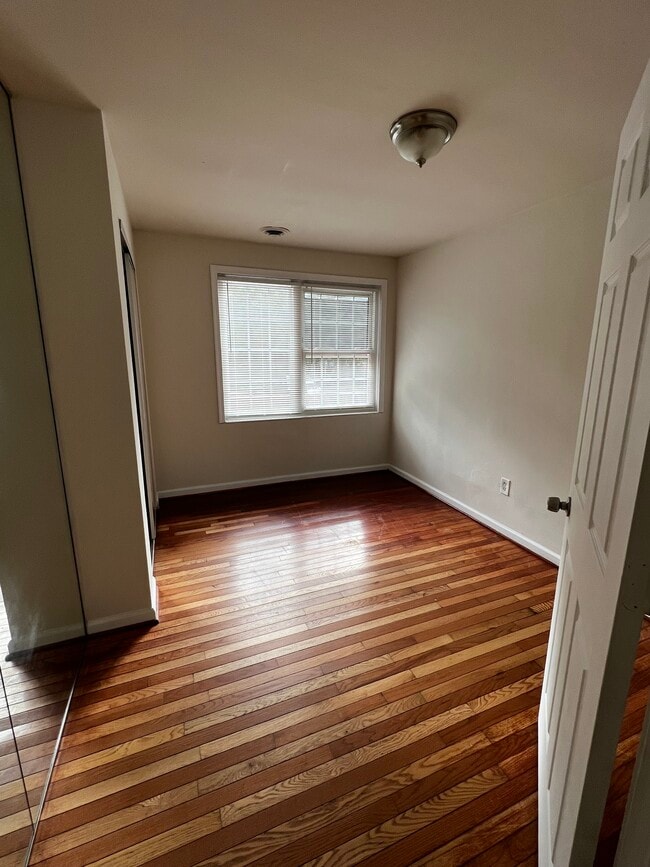 Photo - 7740 John Vuong Way