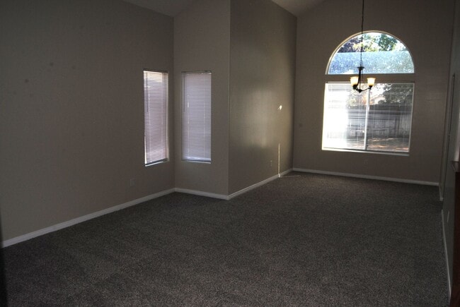 Photo - 10101 St Albans Ave