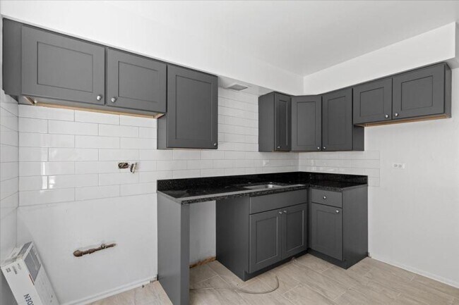 Photo - 1 bedroom in Chicago IL 60645 Unit 25-GN