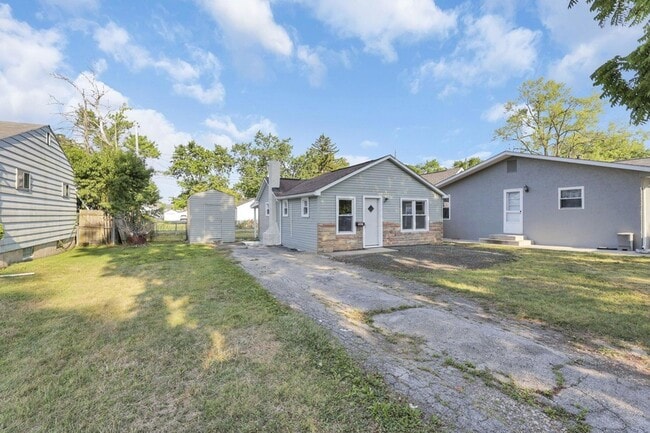 561 Erickson Ave