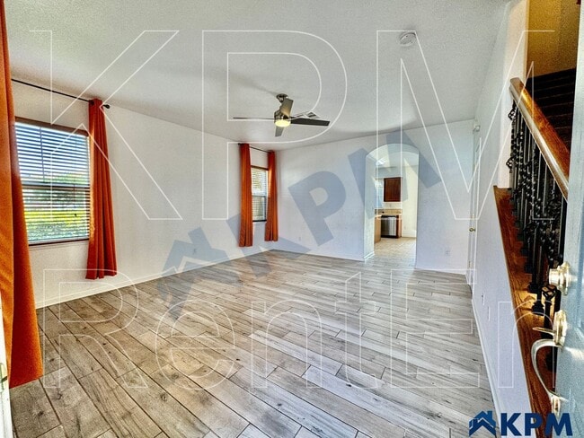 Photo - 1504 Cat Tail Dr