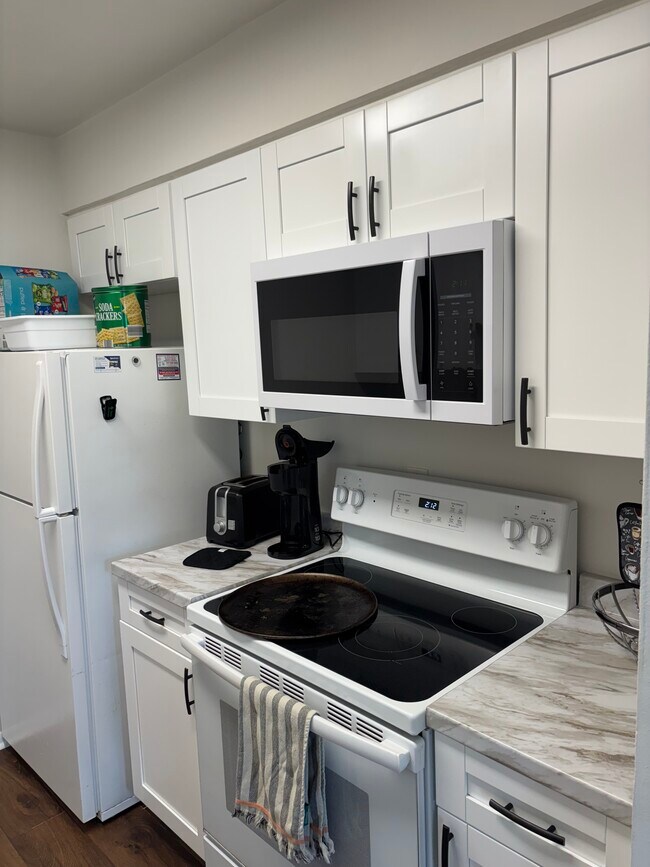 Photo - 350 79th Ave N Unit 122