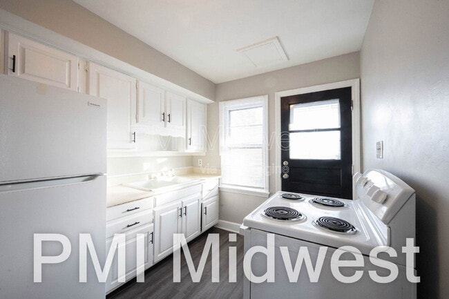 Photo - 1319 N Alton Ave