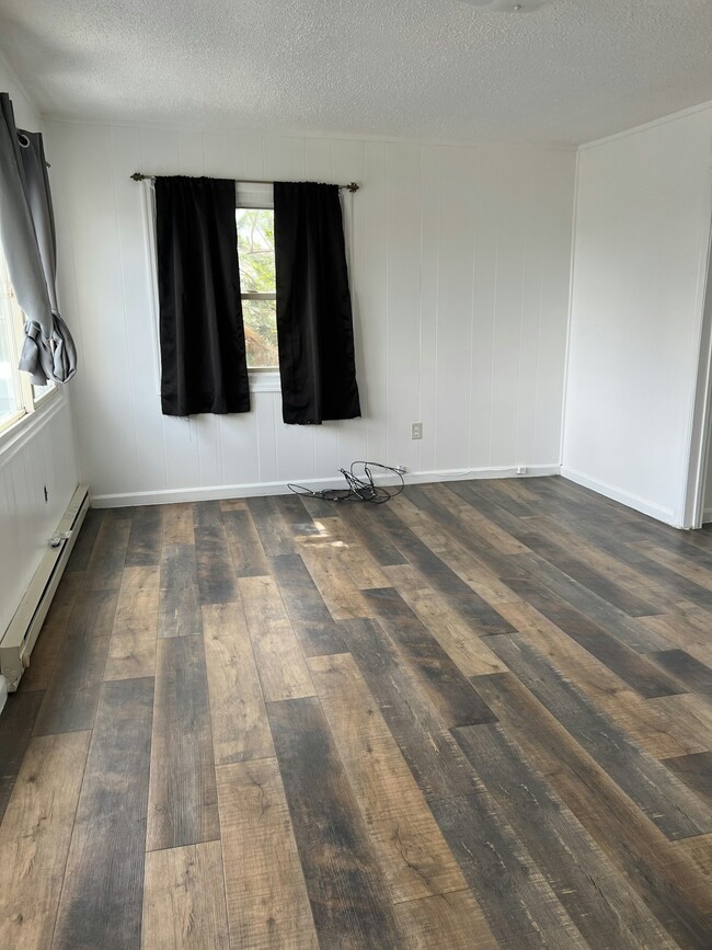 Photo - 802 N Grape Dr