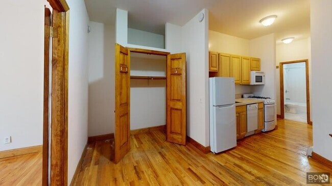 Building Photo - 1 bedroom in NEW YORK NY 10019 Unit 3C Rental